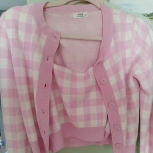 💝 4/$25 Cropped sweater sets